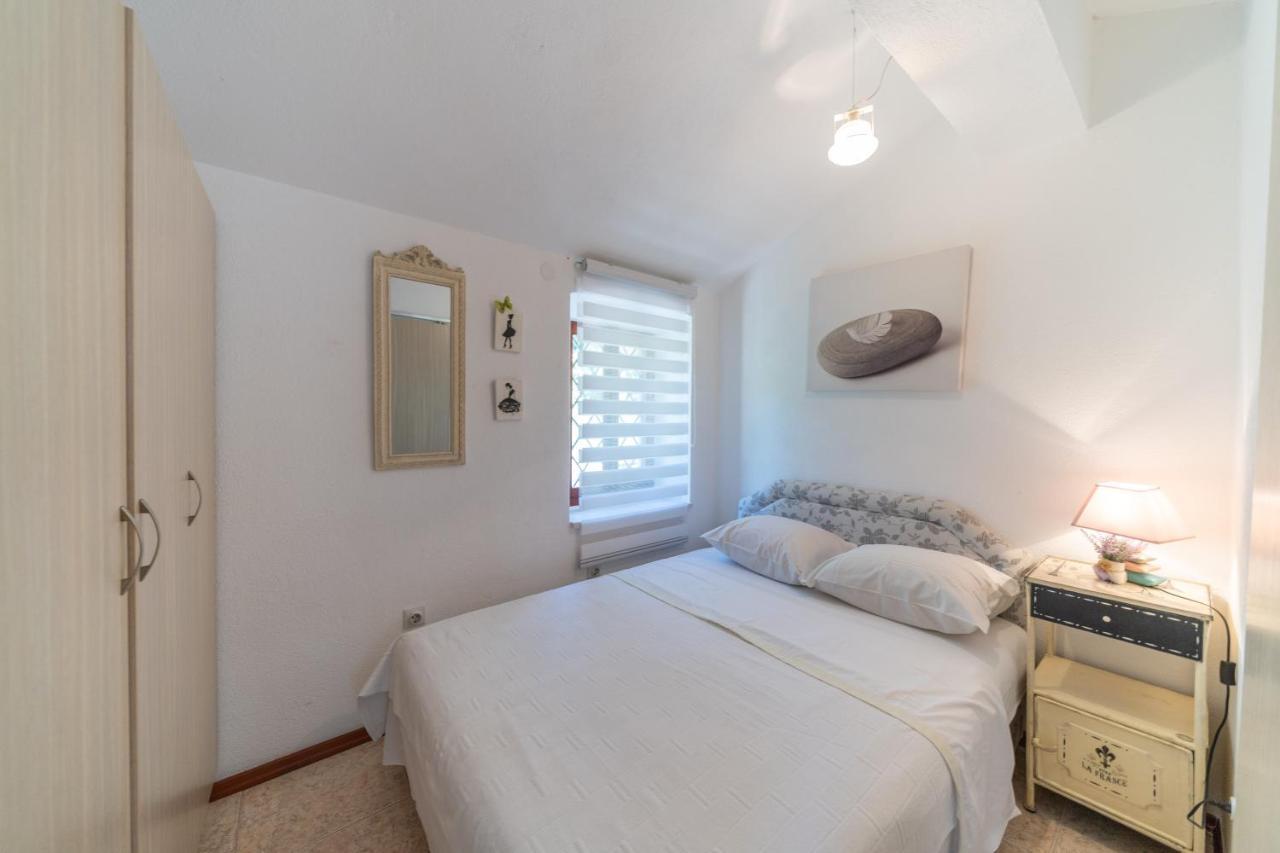 Apartments Franovic 페라스트 외부 사진